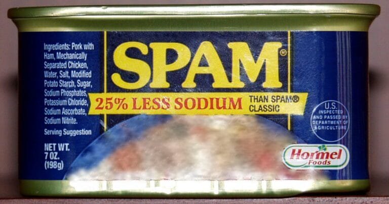Lata de SPAM, la marca de carne en conserva que acabaría dando nombre al correo basura